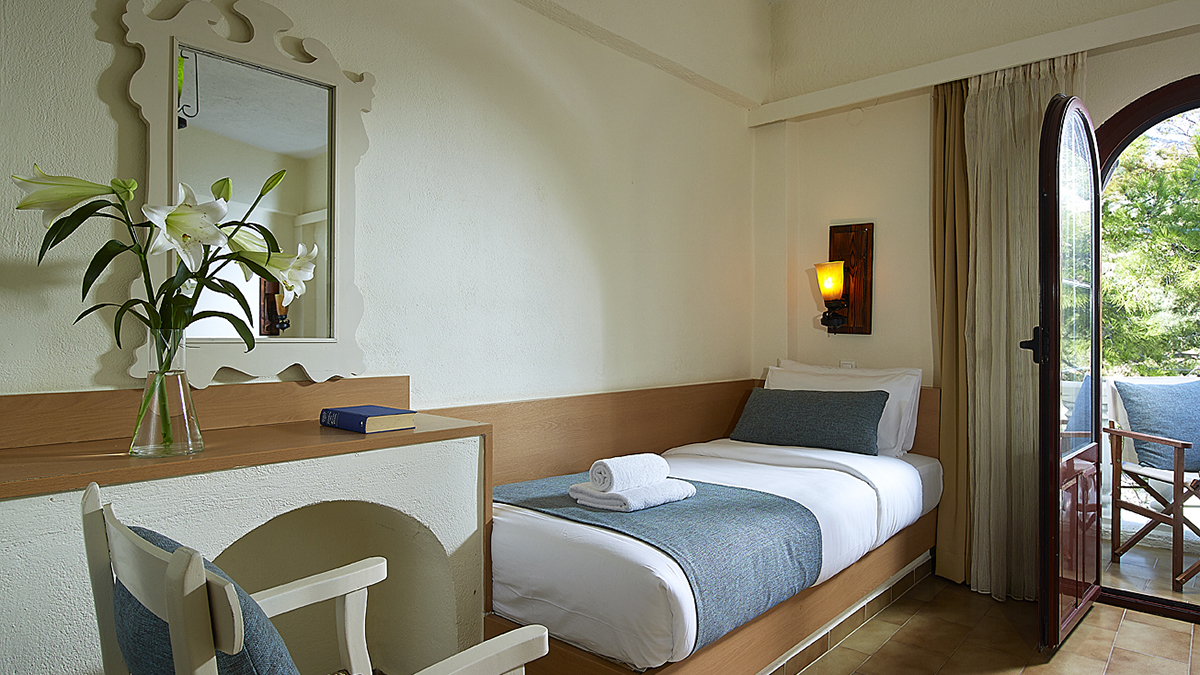 CHC Coriva Beach Hotel - NR